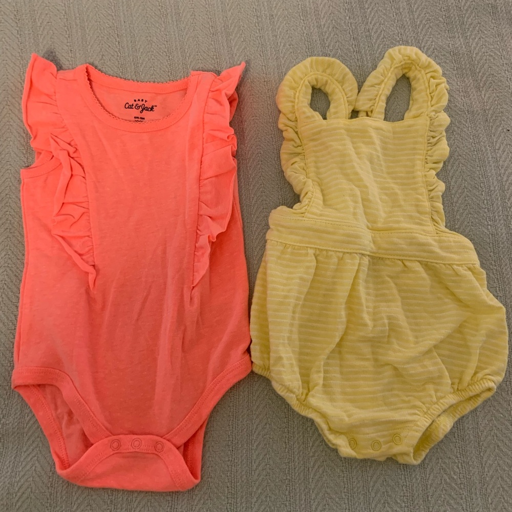 Lot of baby clothing Cat & Jack and others, Size 9 months